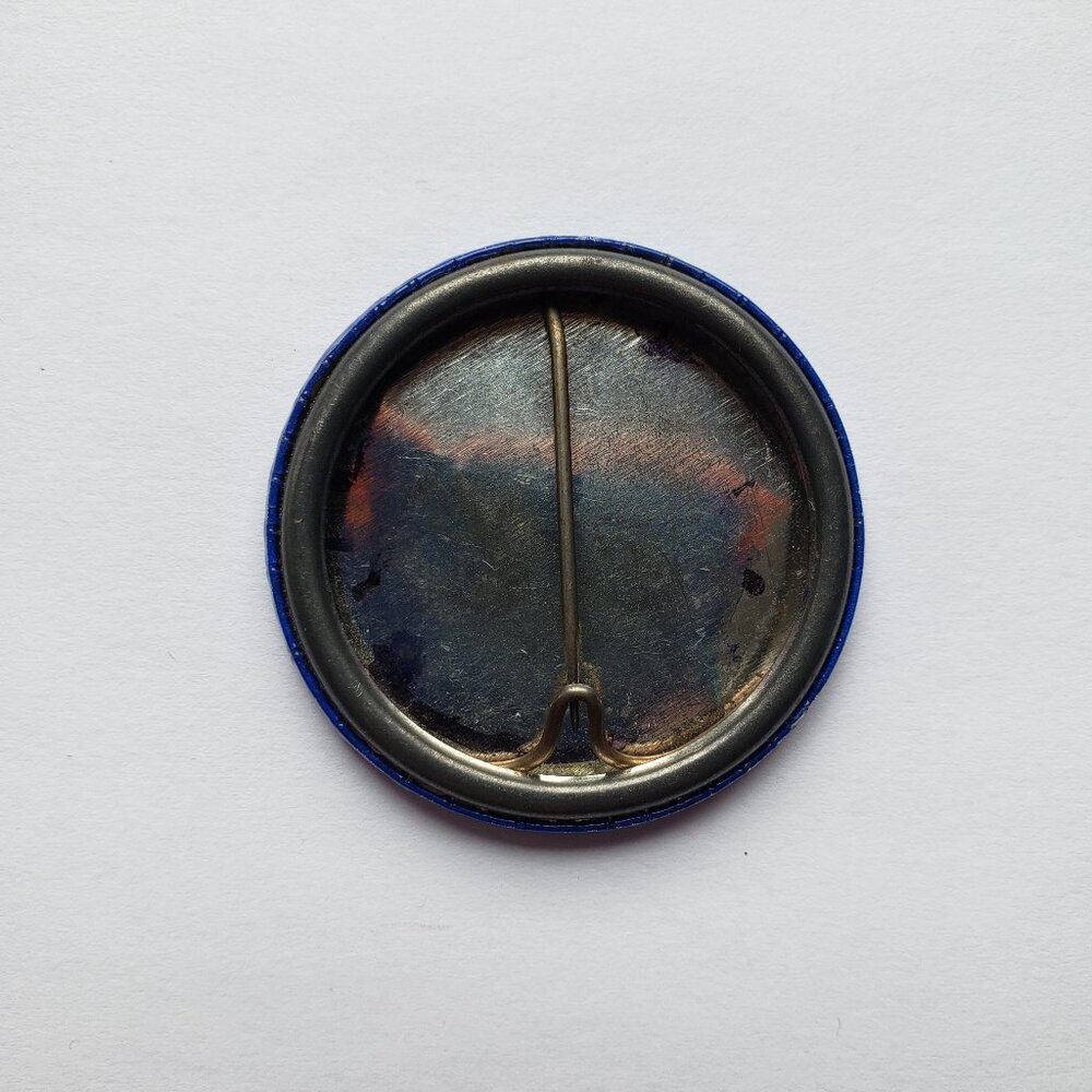 Count On Continental Pinback Button Pin - Picture 2 of 2